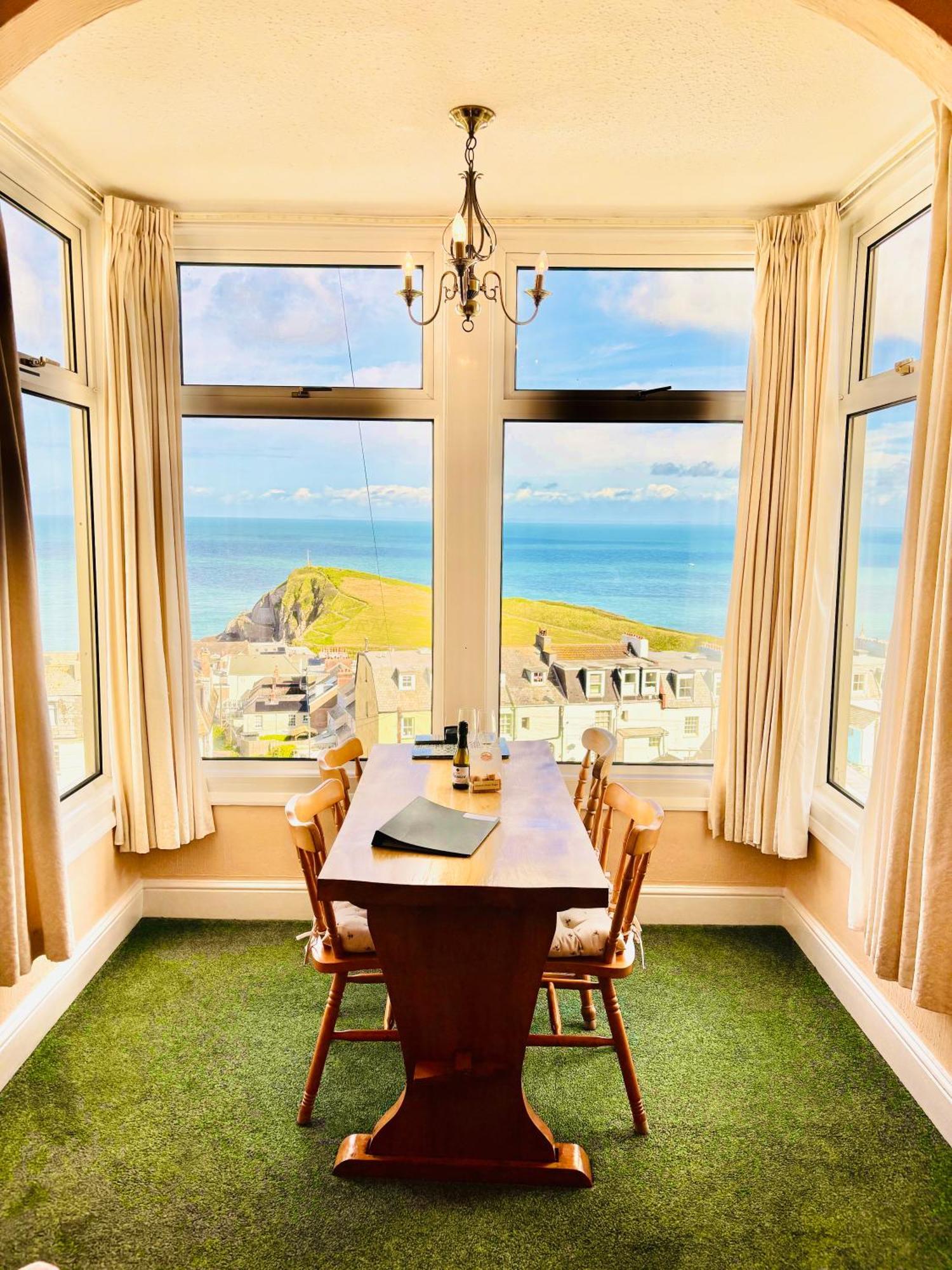 Ocean View Appartement Ilfracombe Buitenkant foto